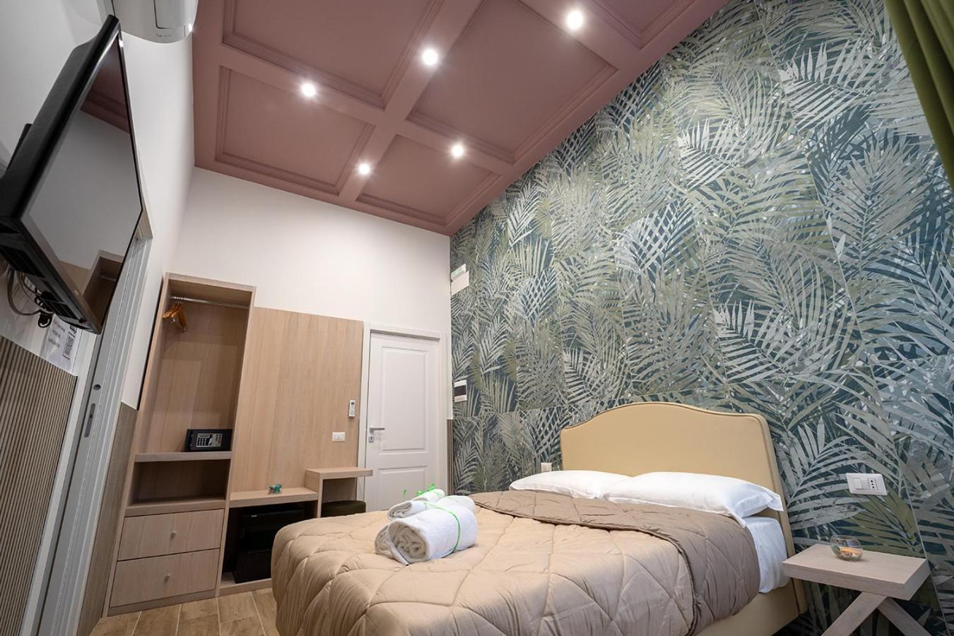 Pc Boutique H, Sea View By Clapa Group Hotel Наполи Екстериор снимка