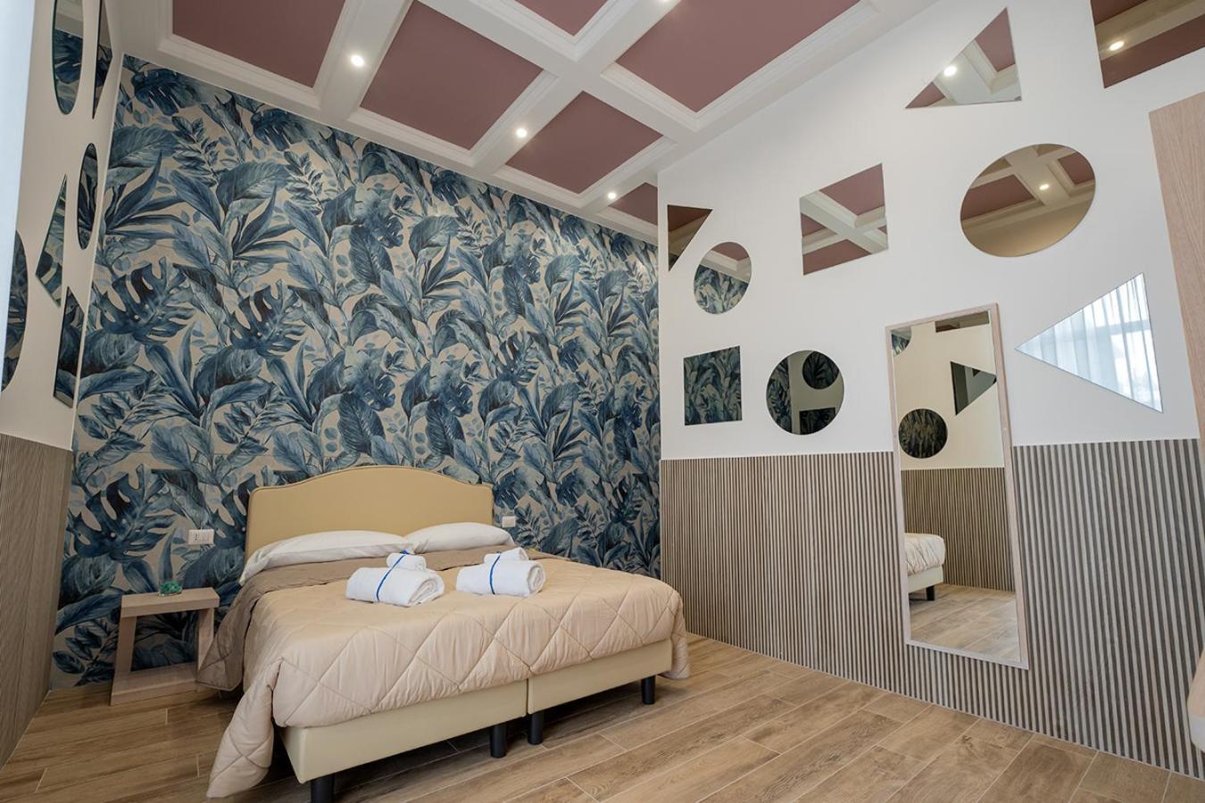 Pc Boutique H, Sea View By Clapa Group Hotel Наполи Екстериор снимка