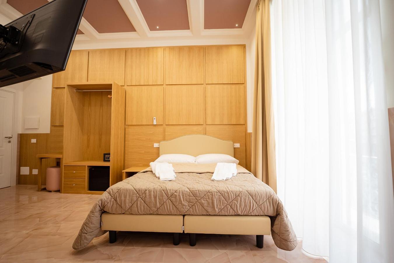 Pc Boutique H, Sea View By Clapa Group Hotel Наполи Екстериор снимка
